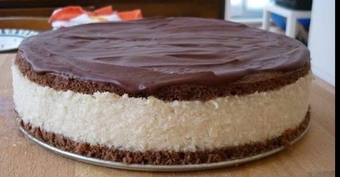 Jednostavna Kokos Torta