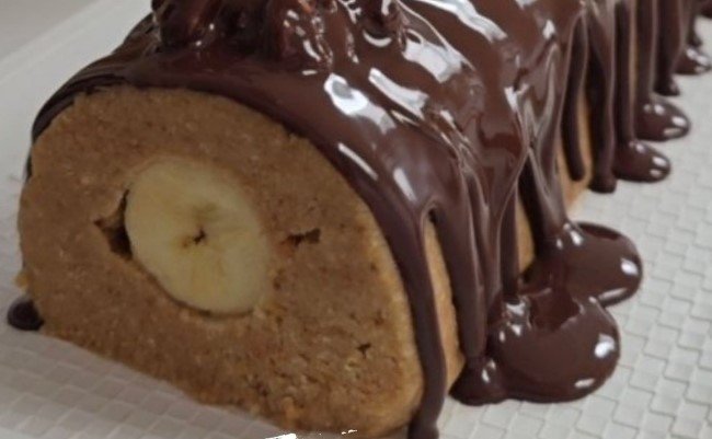 Posni Rolat sa Bananom