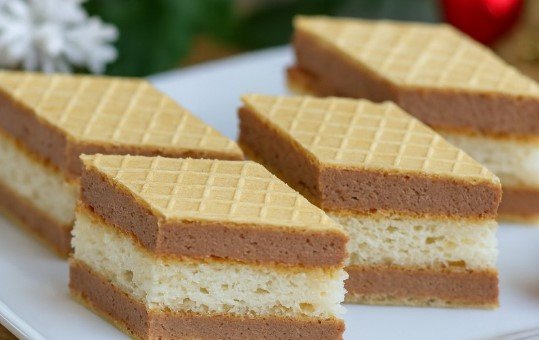 Rafaello Oblatna sa Kokos Biskvitom