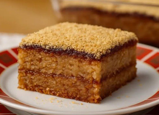 Sočni Kolač od Jabuka na Čaše