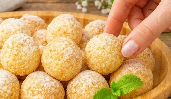 Kokos poljupci bez brašna