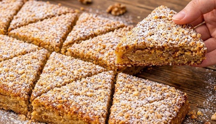 Mađarski biskvit sa orasima i džemom