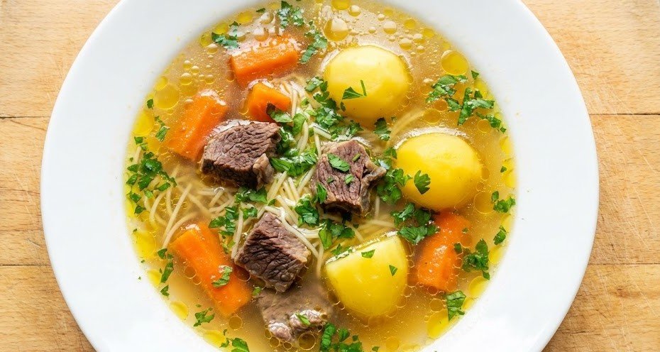 Domaća Juneća Supa: Lek za Telo i Dušu – Najbolji Recept