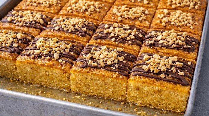 Posni grčki kolač od griza sa narandžom i lešnicima