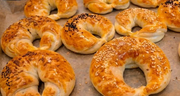 Najmekše Domaće Kifle (Kao Duša) – Neutralno Testo za Sve Prilike