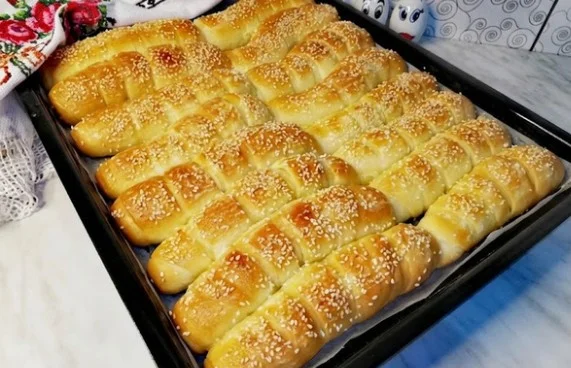 Posne Kiflice Mekše od Pamuka – Tajna je u Majonezu i Prelivu!