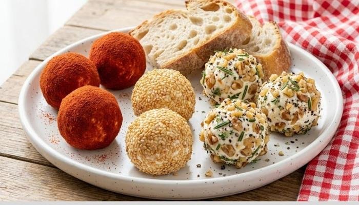 Najbolji Meze Tanjir sa Hlebom Recept – Brzo i Ukusno