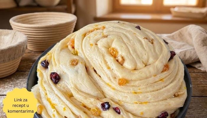 Najbolji Recept za Starinski Uskršnji Hleb sa Suvim Voćem
