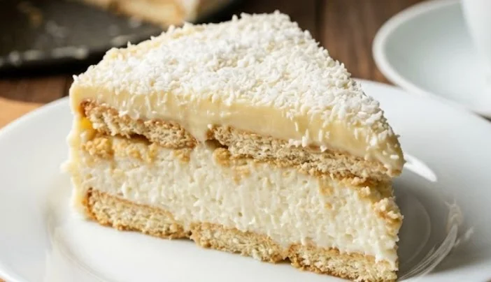 Rustična domaća bela torta