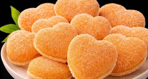 Mekana Narandžina Srca – Desert koji se Topi u Ustima (Savršeno za Dan Zaljubljenih!)