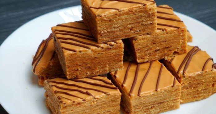 Medovik iz Tiganja – Gotov za 30 Minuta! (Pravim ga Dva Dana Zaredom)