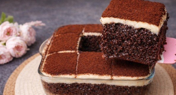 Kolač Koji Je Zapalio Internet! Remek-delo od Nekoliko Sastojaka