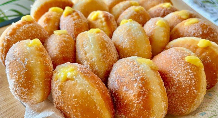 Ako Imate 1 Jaje, Mleko i Brašno – Napravite Ove Meke Krofne (Bez Rerne!)