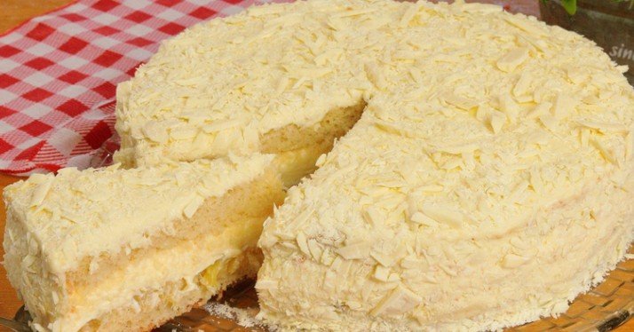 Najbolja Torta sa Ananasom i Kremom od Mleka u Prahu (Gotov Fil za 10 Minuta!)