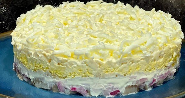 Salata “Haringa pod snegom” (Novi hit na prazničnoj trpezi!)