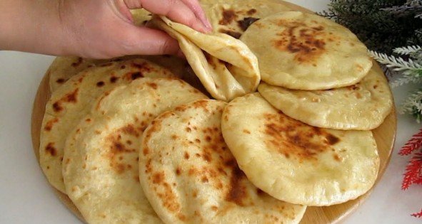 Domaći Hleb iz Tiganja za 10 Minuta (Bez Rerne i Bez Kvasca!)