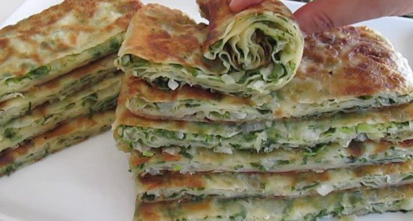 Najukusniji Tiganj Burek sa Začinskim Biljem Koji Ćete Ikada Probati! (Brzo i Lako)