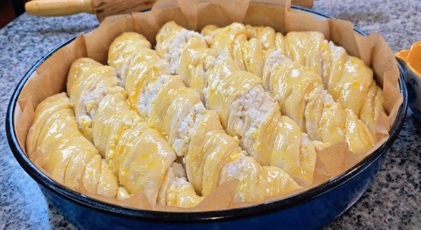 Lisnata Pogača sa Zlatnom Korom (Mekana kao pamuk!)