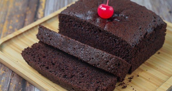 Jednostavna Čokoladna Torta (Savršena i bez rerne!)