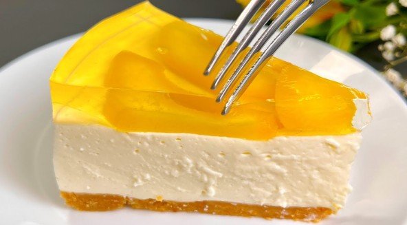 Lagana Torta od Breskve (Gotova za 5 minuta, bez pečenja i bez šećera!)