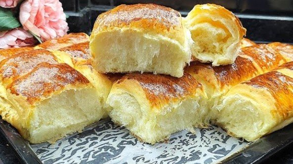 Godinama Smo Pogrešno Mesili Testo: Tajna Savršeno Mekanih Pamuk Kiflica!