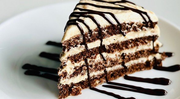 Dijetalna Čokoladna Torta Bez Brašna: Gotova za 30 Minuta iz Tiganja!