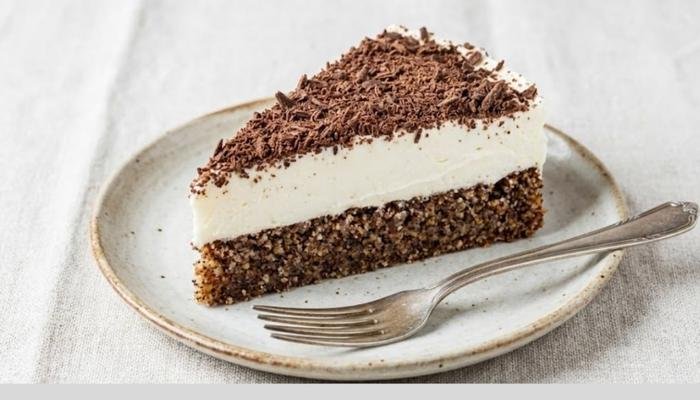 Najbolji Recept za Belu Tortu Sa Orasima I Čokoladom