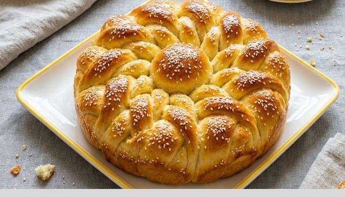 Najbolji Recept za Najmekšu Svećanu Pogaču Cvet