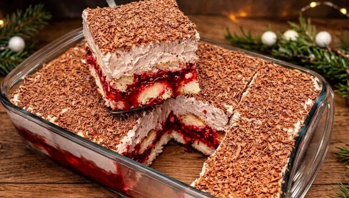 Kolač od malina i rikote koji osvaja na prvi zalogaj