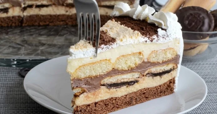 Savršena domaća Bingo torta sa tri vrste keksa za dečije rođendane