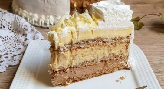 Interkontinental Torta: Ljubav na Prvi Zalogaj za Vaše Posebne Prilike!