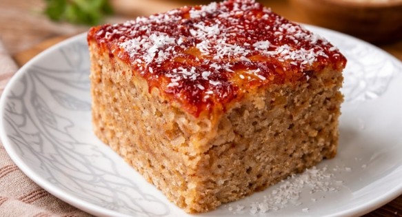 Najbrži Kolač sa Jabukama i Cimetom: Gotov za Samo 5 Minuta!