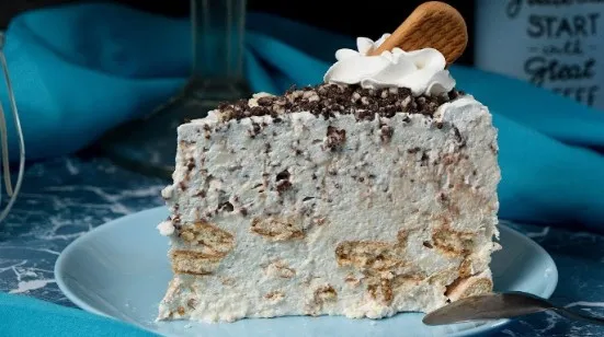 Plazma Straćatela Torta: Kremasto Savršenstvo Bez Pečenja!