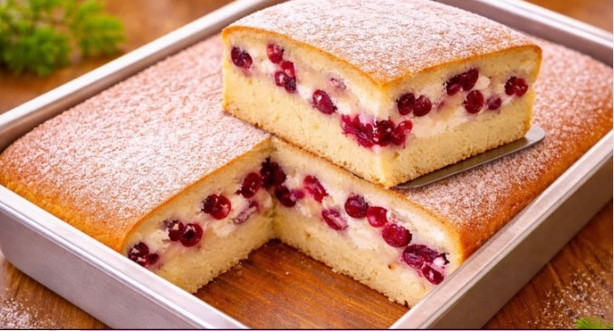 Brzi kolač koji uvek napravi “Bum” (Niko ne veruje koliko je mekan i sočan!)