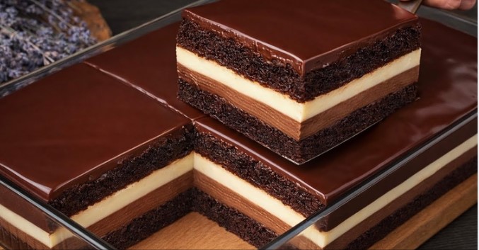 Bakina čokoladna torta sa dva fila Tražila sam ovaj recept godinu i po dana