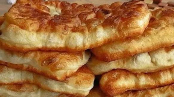 Brze Mekike sa Kefirom i Majonezom Gotove za Samo 10 Minuta