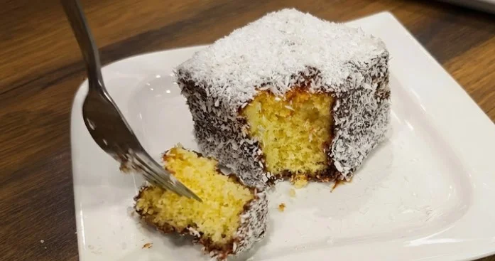 Najmekši domaći biskvitni čupavci sa vanilijom i čokoladom koji se prosto tope