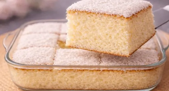 Brzi Kolač Gotov za 5 Minuta: Neverovatno Sočan i Mekan!