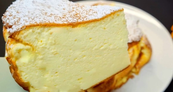 Oblačić Od Jogurta: Neverovatno Mekan Kolač Bez Glutena!