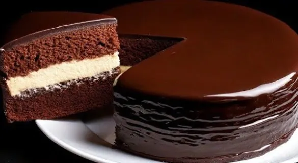 Čuvena Eskimo Torta Koja se Topi u Ustima: Pravićete je za Svaki Praznik!