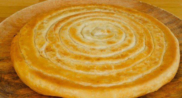 Najbolja Prevrnuta Pita Krompiruša: Recept sa Malim Trikom!