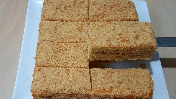 Najekonomičnija Torta bez Krema: Topi se u Ustima sa Samo 1 Jajetom!