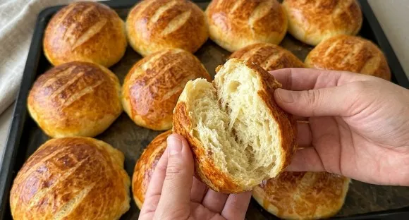 Svi su Bili Oduševljeni: Lisnato Pecivo Koje se Topi u Ustima!