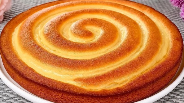 Čuveni Italijanski Kolač od Limuna: Topi Se u Ustima, a Pravi Nikad Lakše!