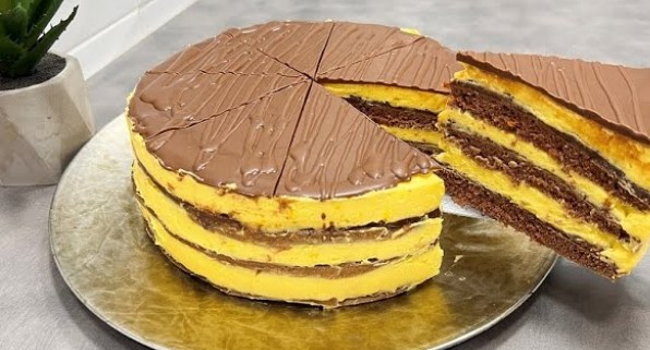 Posna Jafa Torta: Raskošna Kombinacija Čokolade i Narandže!