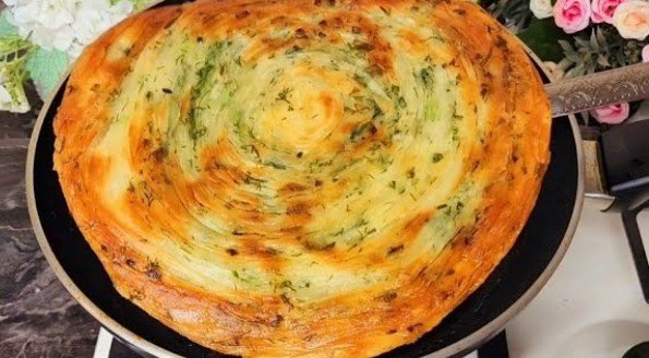 Šokantno Otkriće: Godinama Sme Pripremali Pogrešno! Lisnata Pogača sa Začinskim Biljem