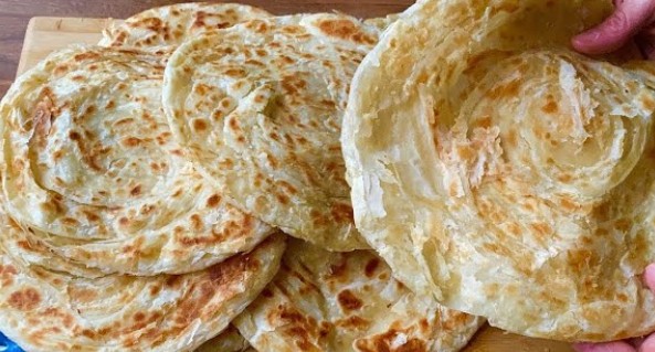 Najlepši Domaći Katmer: Slojevito i Hrskavo Pecivo Koje Svako Može da Napravi!