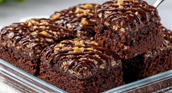 Zdrav Čokoladni Kolač od Ovasa i Banana: Slatkiš Bez Griže Savesti!