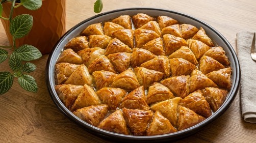 Savršena Trougao Baklava: Recept sa Turskim Jufkama