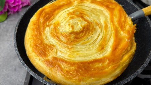 Tajni Bakin Recept za Tiganj: Slojevita Pogača i Lepinje sa Sirom!